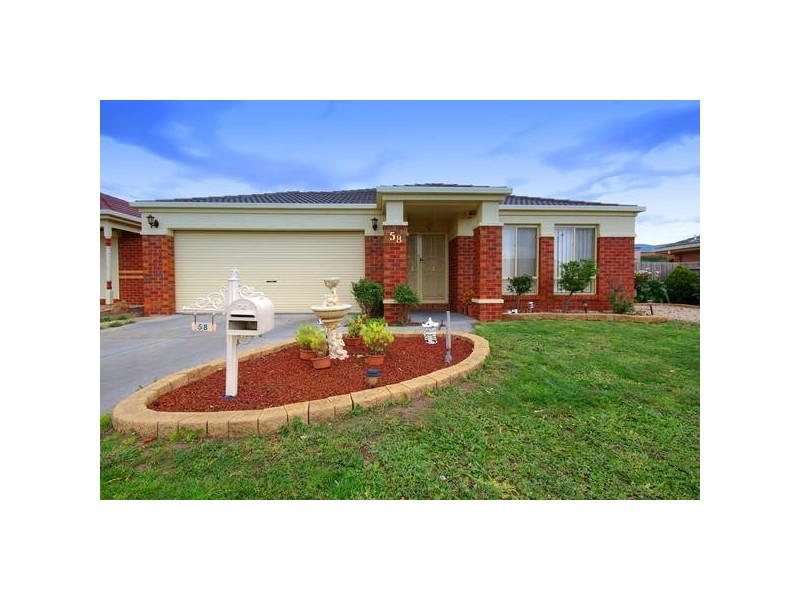 58 Bateman Grove, Hampton Park VIC 3976