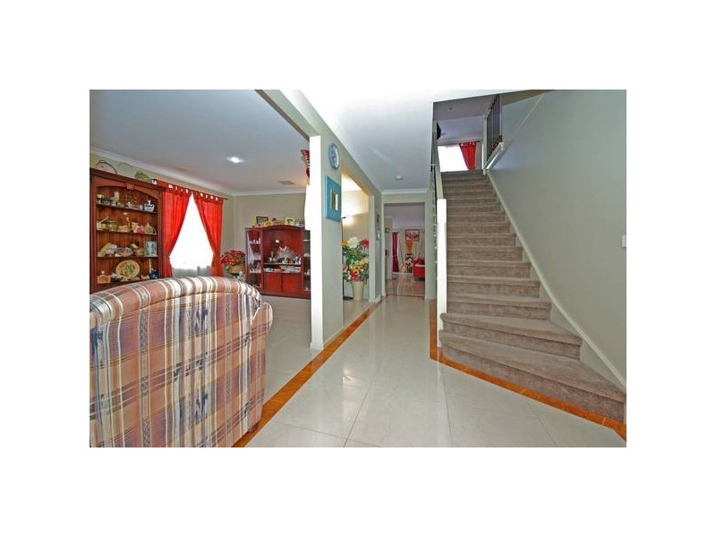 1 Astley Wynd, Lynbrook VIC 3975