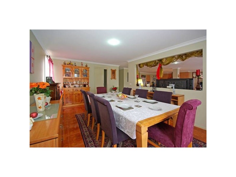 1 Astley Wynd, Lynbrook VIC 3975