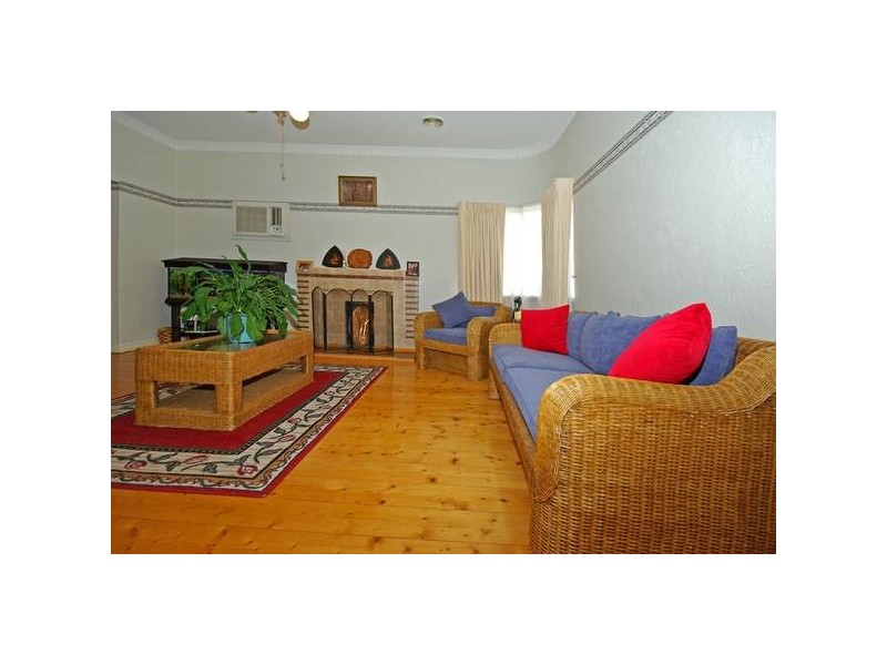 1/79 Jones Road, Dandenong VIC 3175