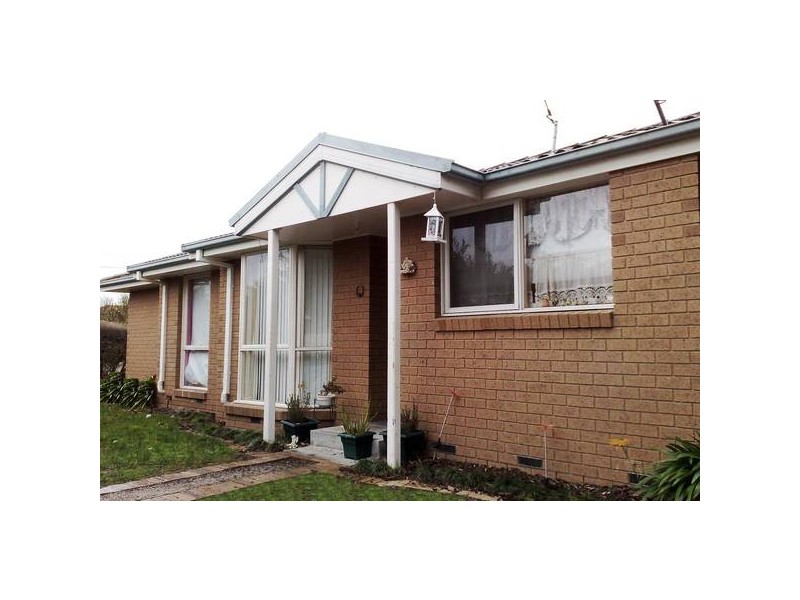 11 Dotterel Close, Doveton VIC 3177