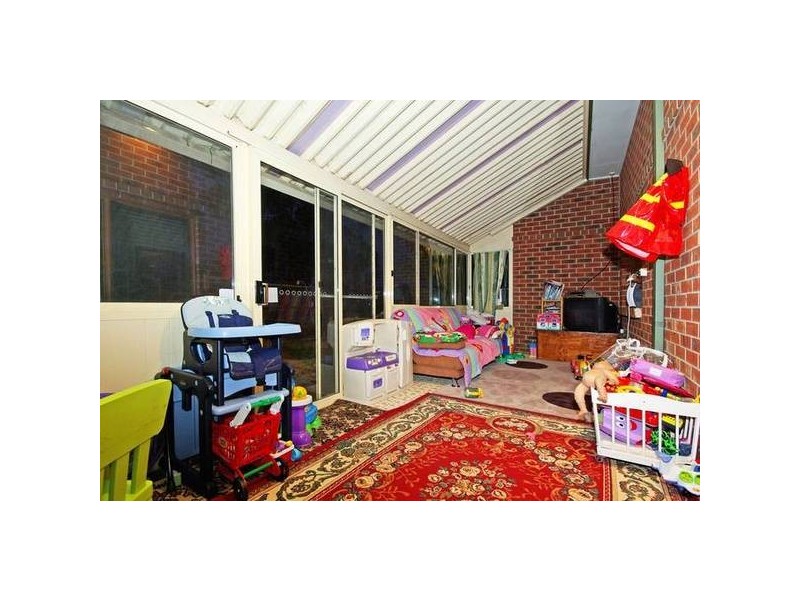 112 Beechers Road, Clyde VIC 3978