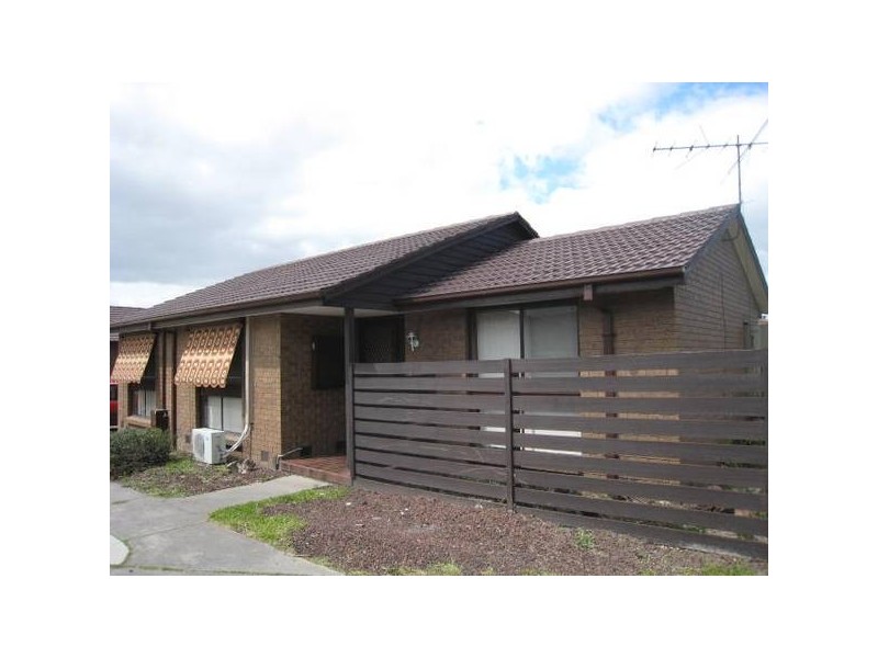 8/113 Hammond Road, Dandenong VIC 3175