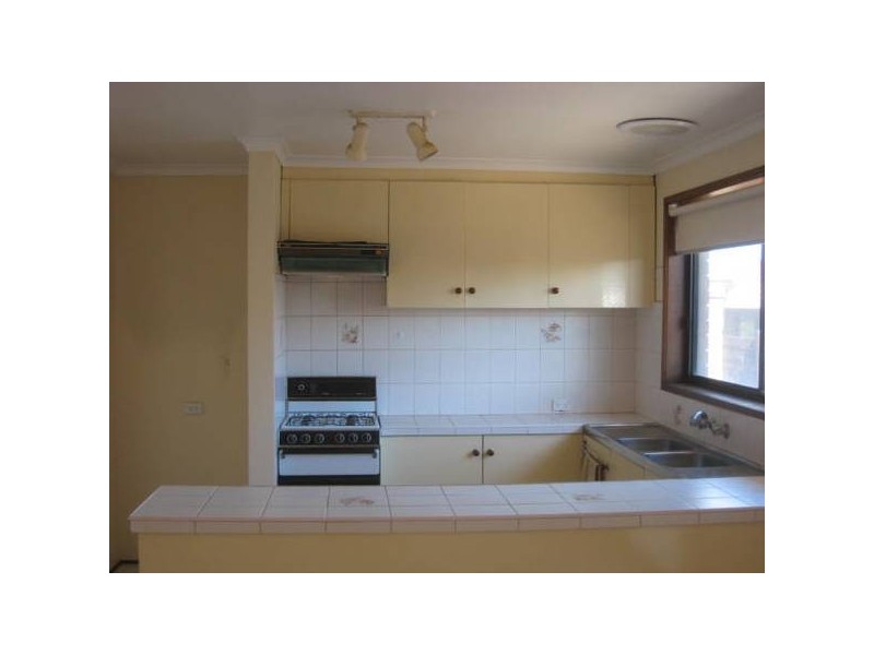 8/113 Hammond Road, Dandenong VIC 3175