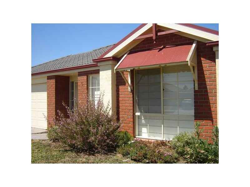 5 Hopegood Place, Lynbrook VIC 3975