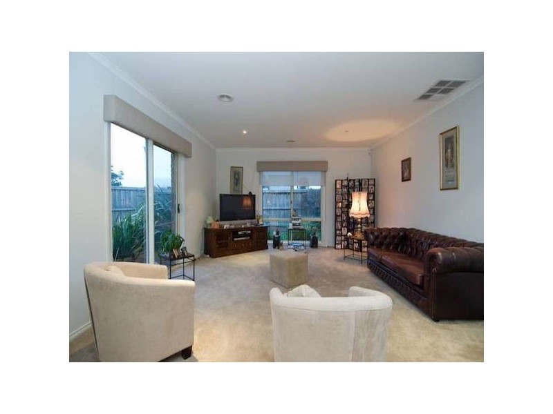 1 Carabeen Way, Lyndhurst VIC 3975