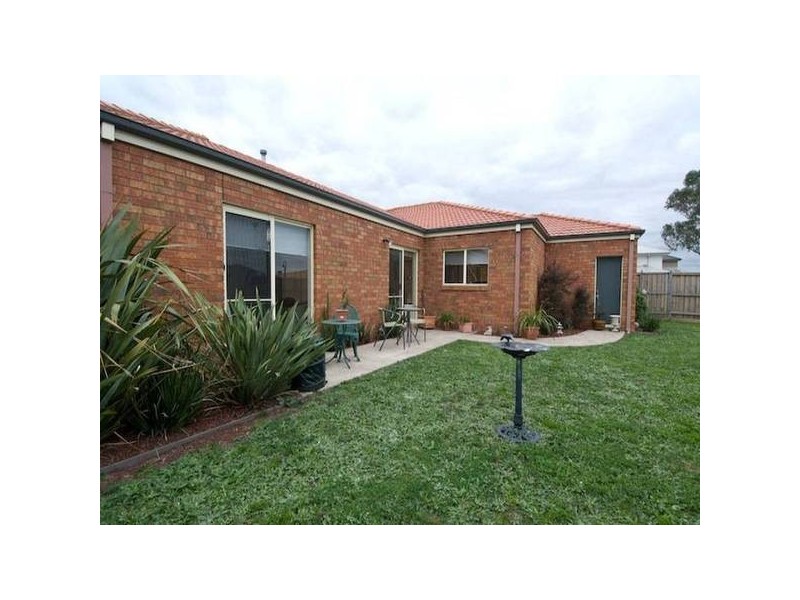 1 Carabeen Way, Lyndhurst VIC 3975