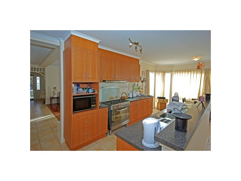 7 Dennis Close, Lynbrook VIC 3975