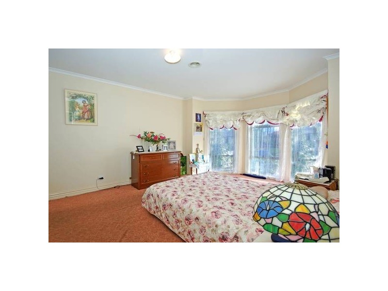 7 Dennis Close, Lynbrook VIC 3975