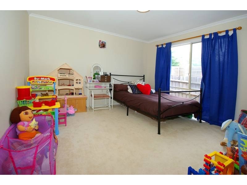 11 Sugar Bush Drive, Lynbrook VIC 3975
