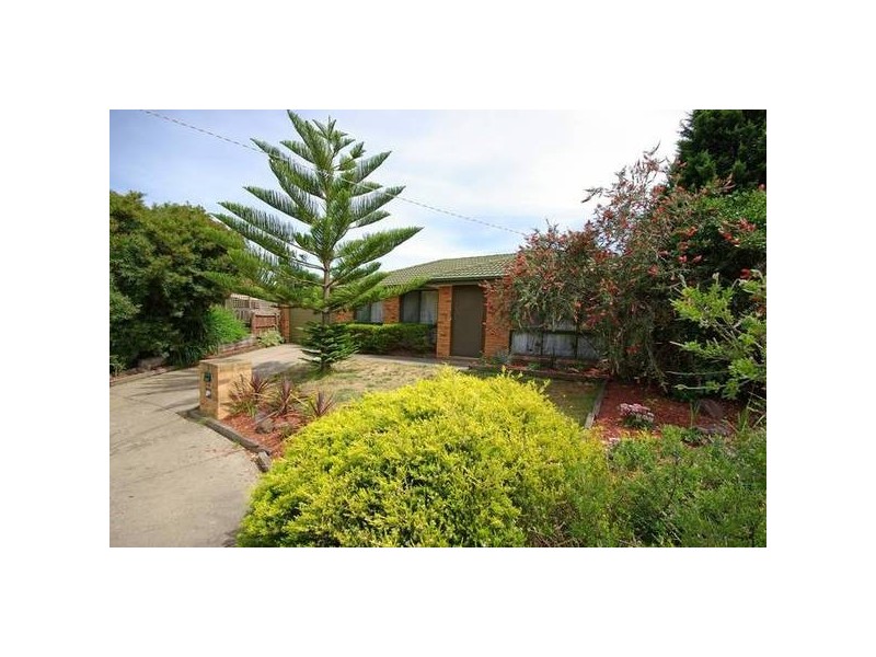 3 Hughes Court, Hampton Park VIC 3976