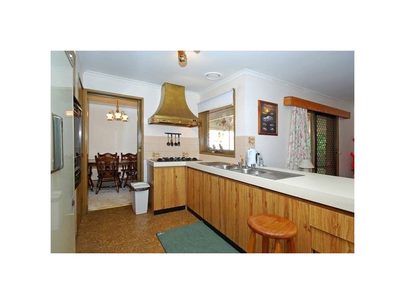 3 Hughes Court, Hampton Park VIC 3976