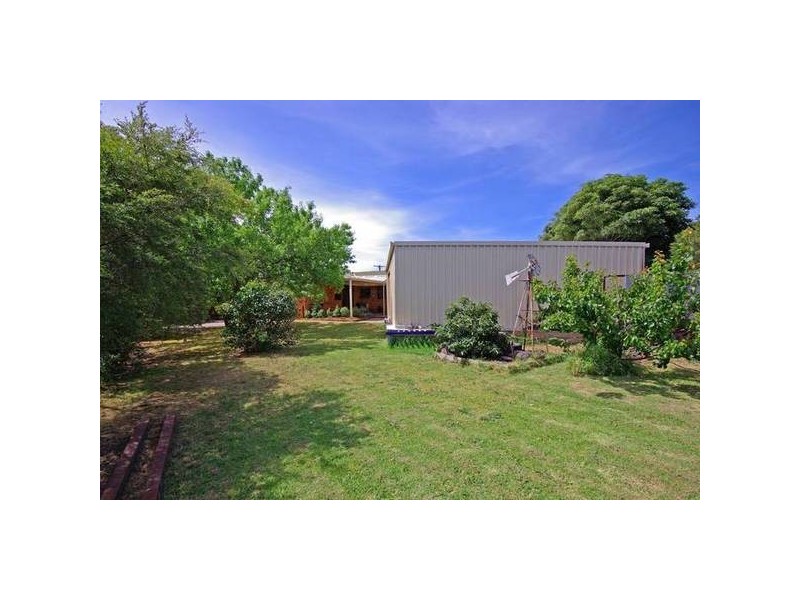 3 Hughes Court, Hampton Park VIC 3976