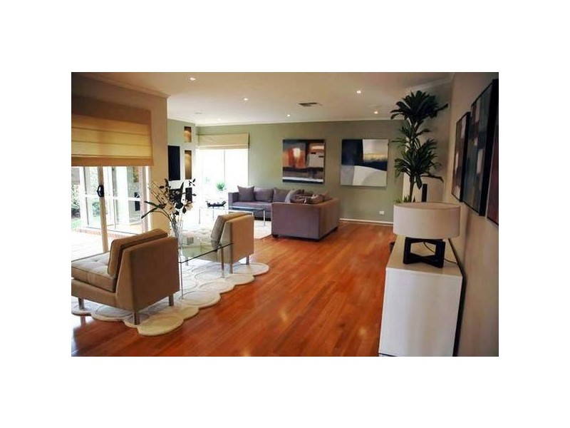 16 Carabeen Way, Lyndhurst VIC 3975