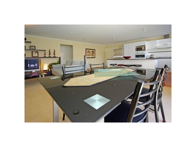 7 Brady Close, Lynbrook VIC 3975