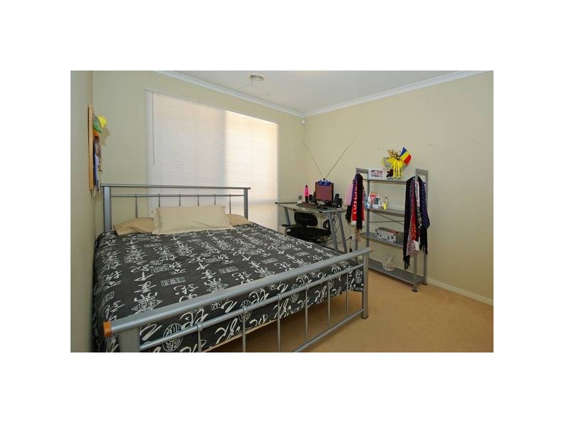 7 Brady Close, Lynbrook VIC 3975