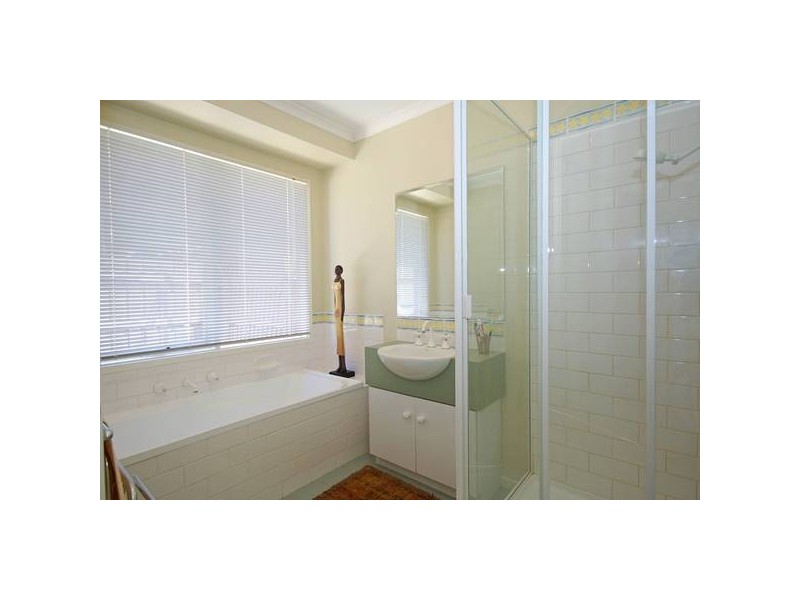 7 Brady Close, Lynbrook VIC 3975