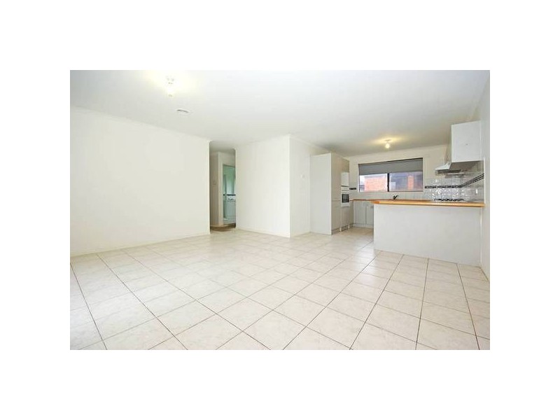 53 Oakland Drive, Hampton Park VIC 3976