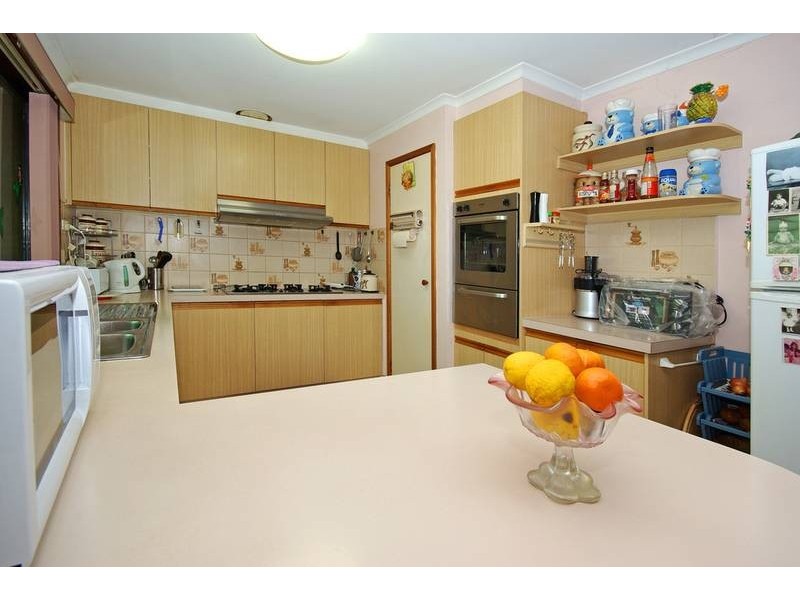 64 Huntington Drive, Hampton Park VIC 3976