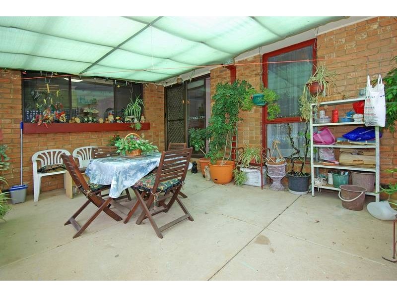 64 Huntington Drive, Hampton Park VIC 3976