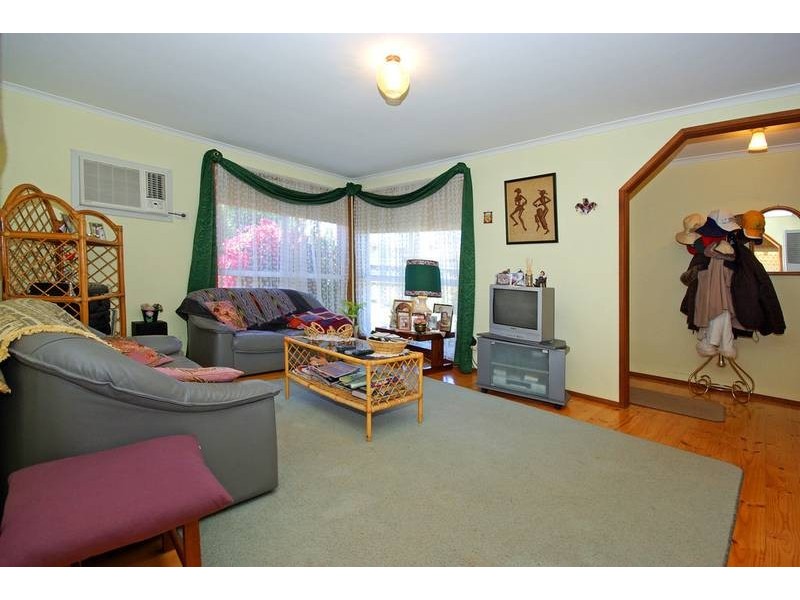 11 Conway Court, Hampton Park VIC 3976