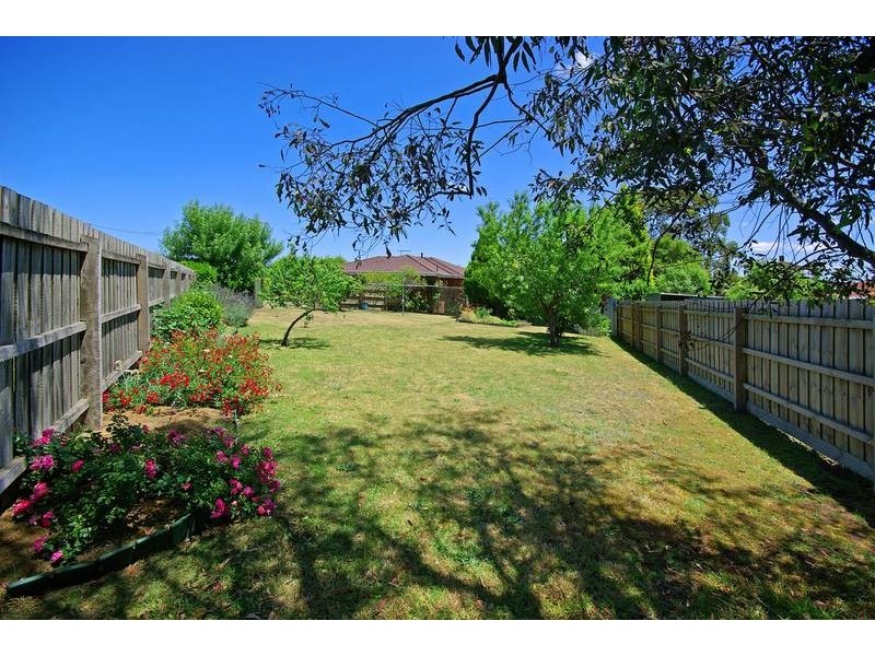 11 Conway Court, Hampton Park VIC 3976