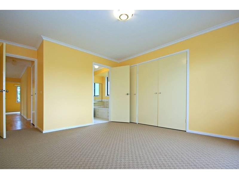 2 Dulnain Close, Hampton Park VIC 3976