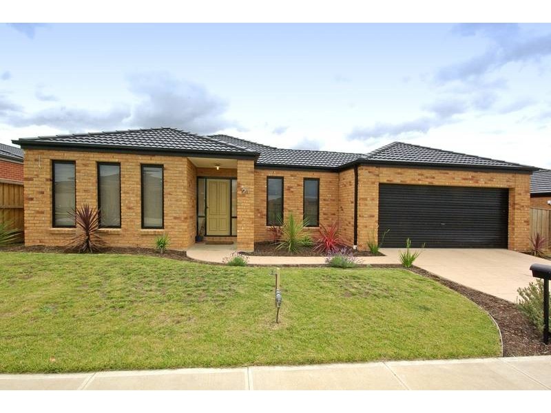 21 Tea Tree Court, Lyndhurst VIC 3975