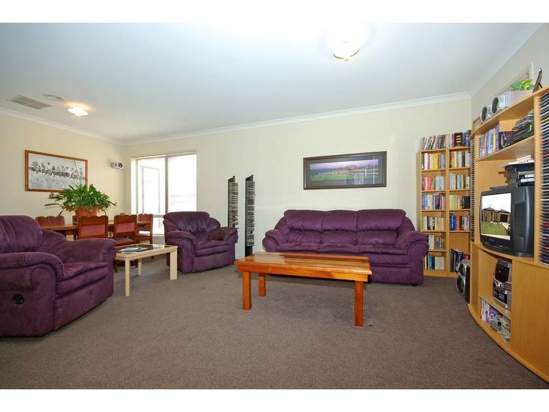 21 Tea Tree Court, Lyndhurst VIC 3975