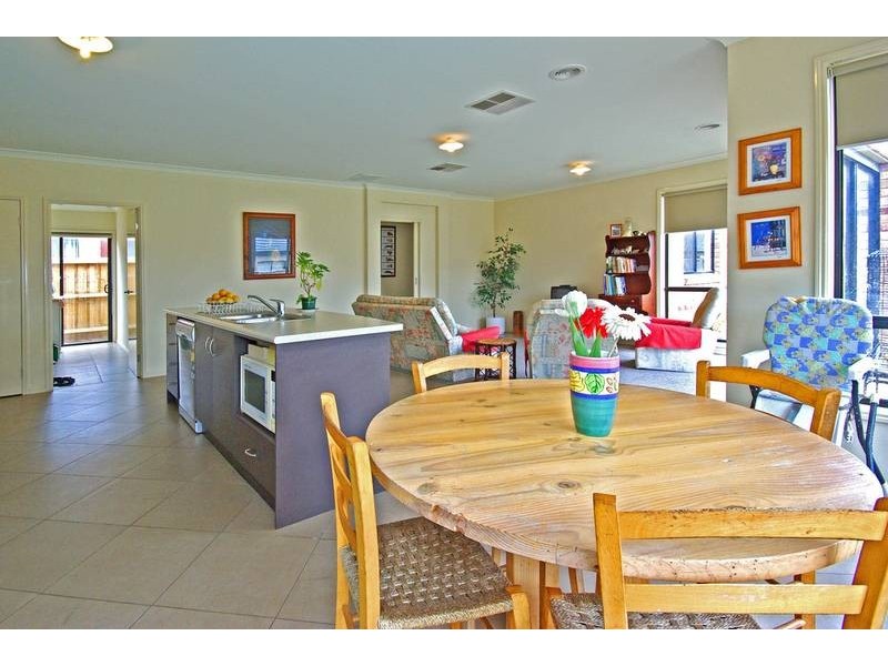 21 Tea Tree Court, Lyndhurst VIC 3975