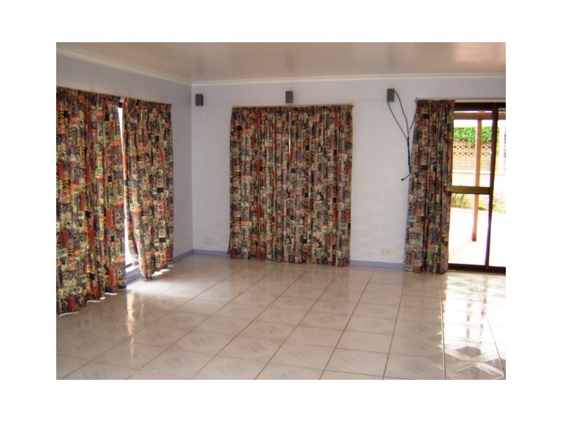 13 Mosig Court, Hampton Park VIC 3976