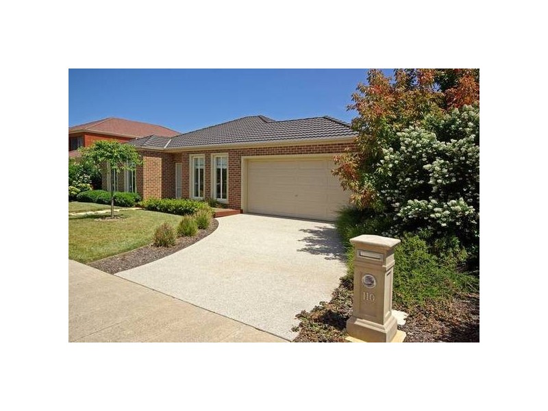 110 Lynbrook Boulevard, Lynbrook VIC 3975