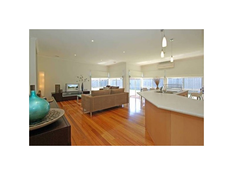 110 Lynbrook Boulevard, Lynbrook VIC 3975