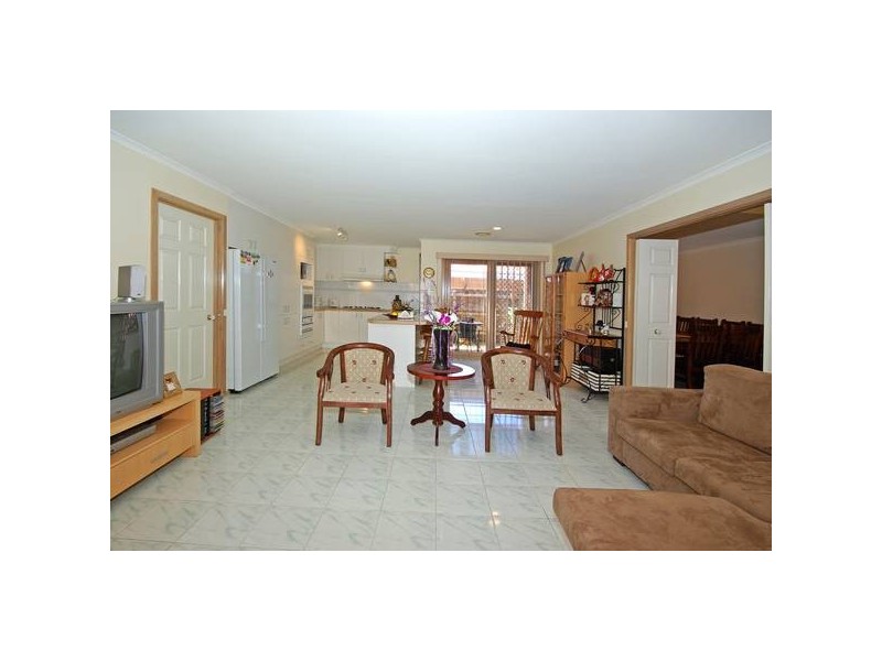 22 Victor Court, Hampton Park VIC 3976