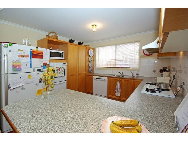 10 O’Reilly Court, Lynbrook VIC 3975