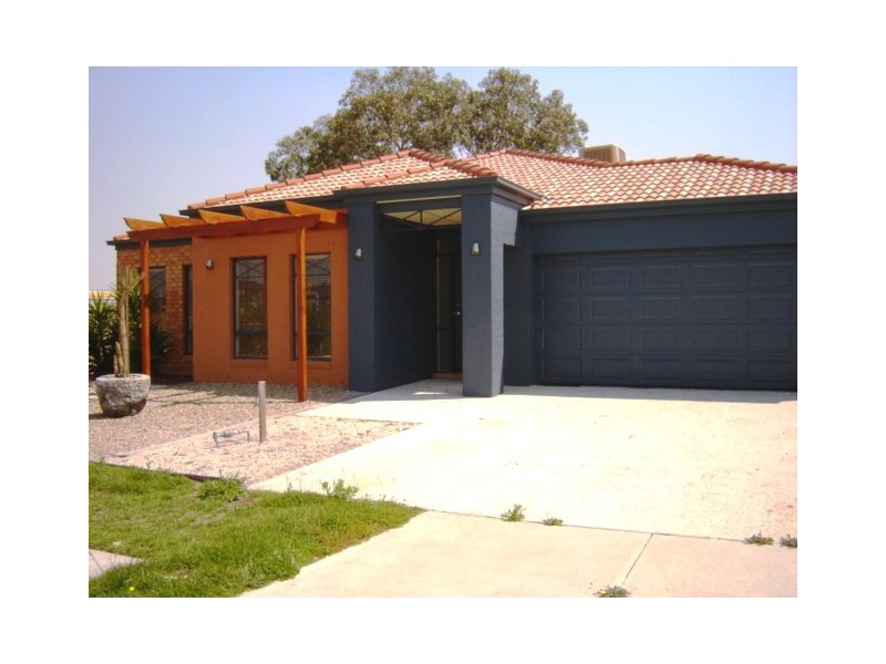 3 Carabeen Way, Lyndhurst VIC 3975