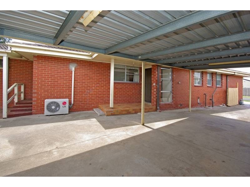 1 Highland Avenue, Hampton Park VIC 3976