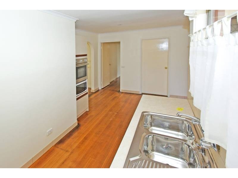 1 Highland Avenue, Hampton Park VIC 3976