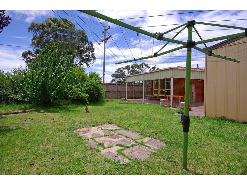 1 Highland Avenue, Hampton Park VIC 3976