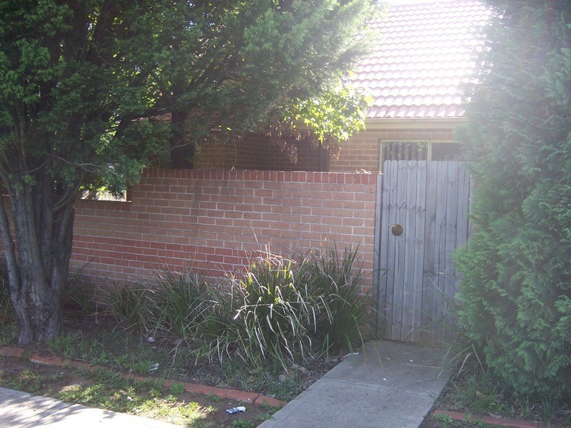 1/241-243 OLD WINDSOR ROAD, Toongabbie NSW 2146