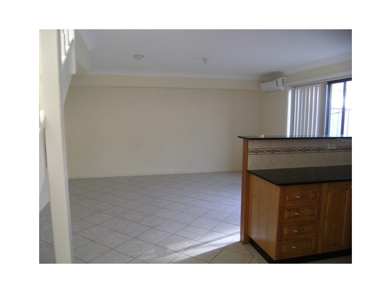 2/28-30 carinya st, Blacktown NSW 2148