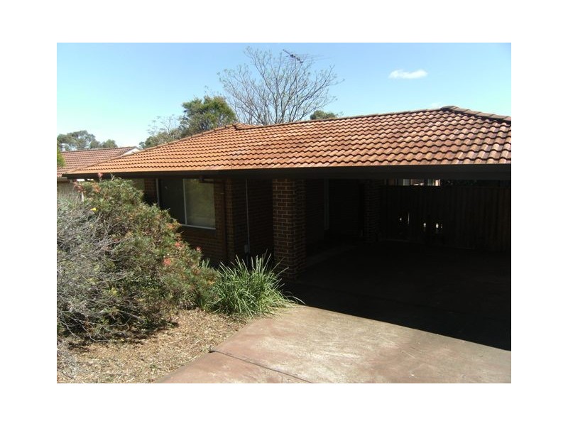 5 Erna Place, Quakers Hill NSW 2763