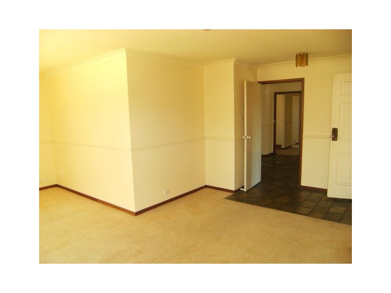 5 Erna Place, Quakers Hill NSW 2763