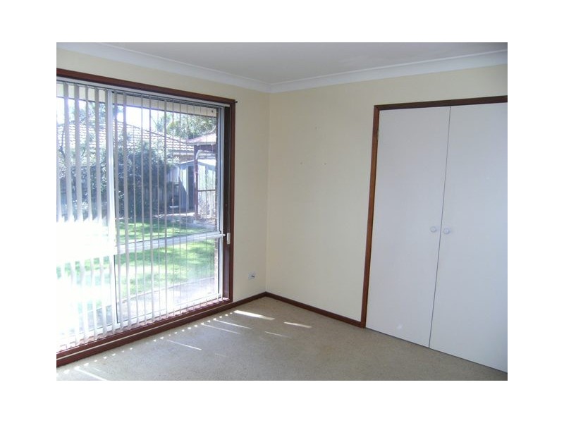 5 Erna Place, Quakers Hill NSW 2763