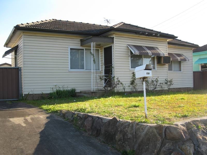 128 Richmond Road, Blacktown NSW 2148