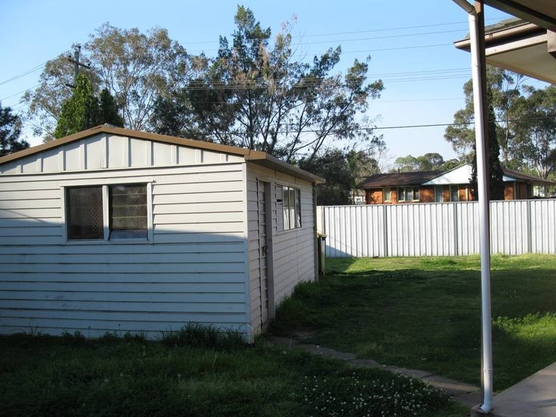 10 Bindaree Ave, Hebersham NSW 2770