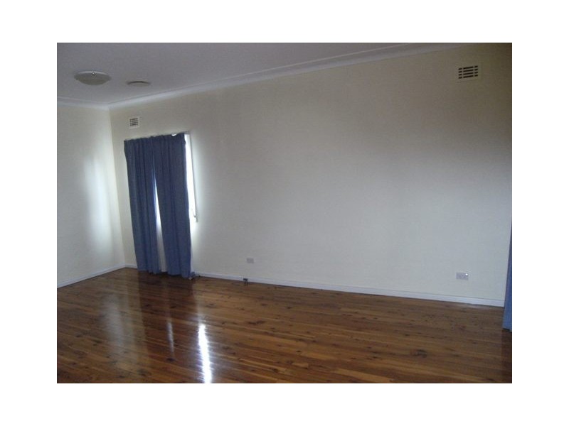 5 Derwent Parade, Blacktown NSW 2148