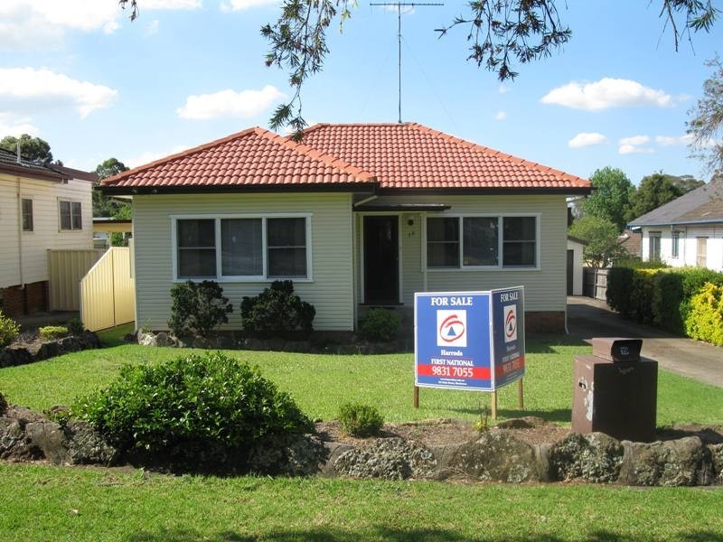 19 DINABETH AVENUE, Blacktown NSW 2148