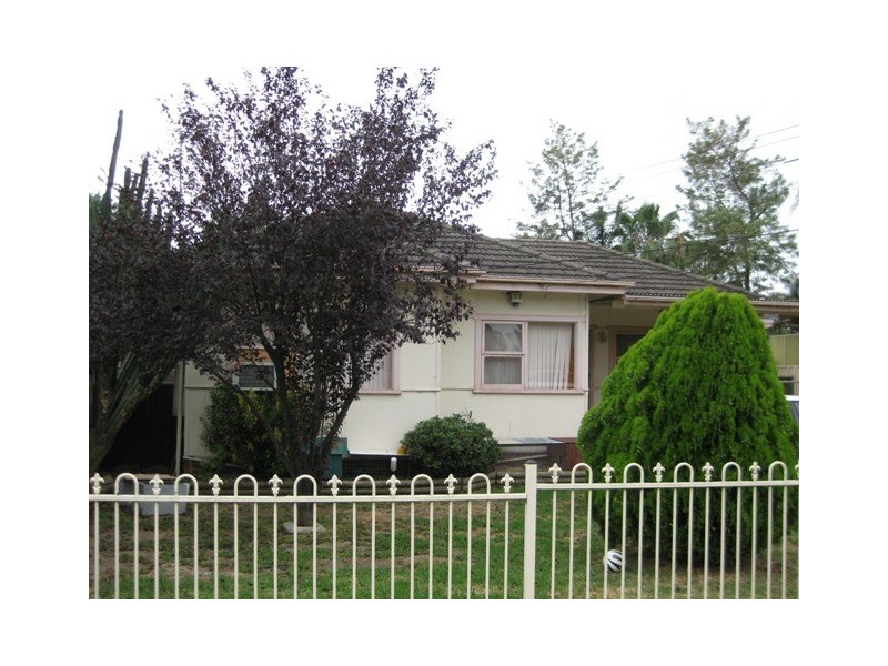1 Myall Avenue, Doonside NSW 2767