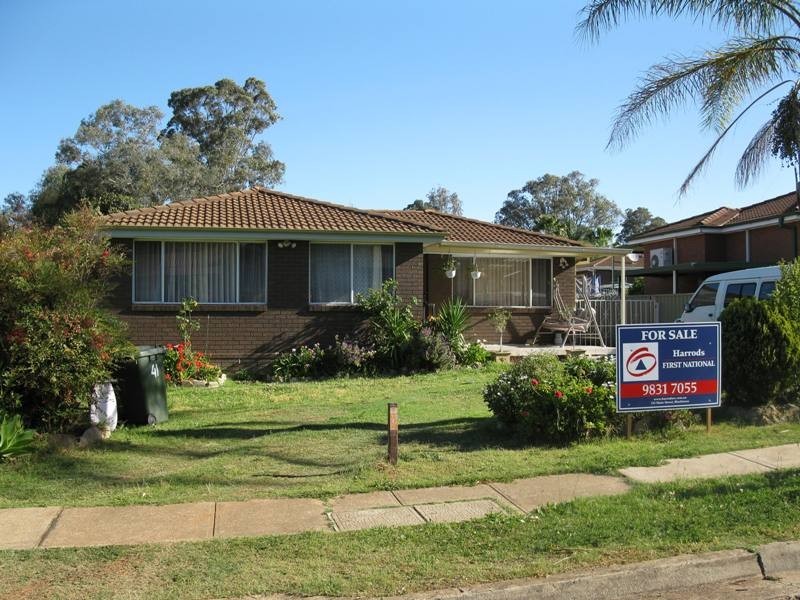 41 NATHAN CRESCENT, Dean Park NSW 2761